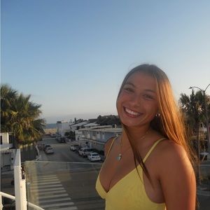 Meet your Posher, Renee